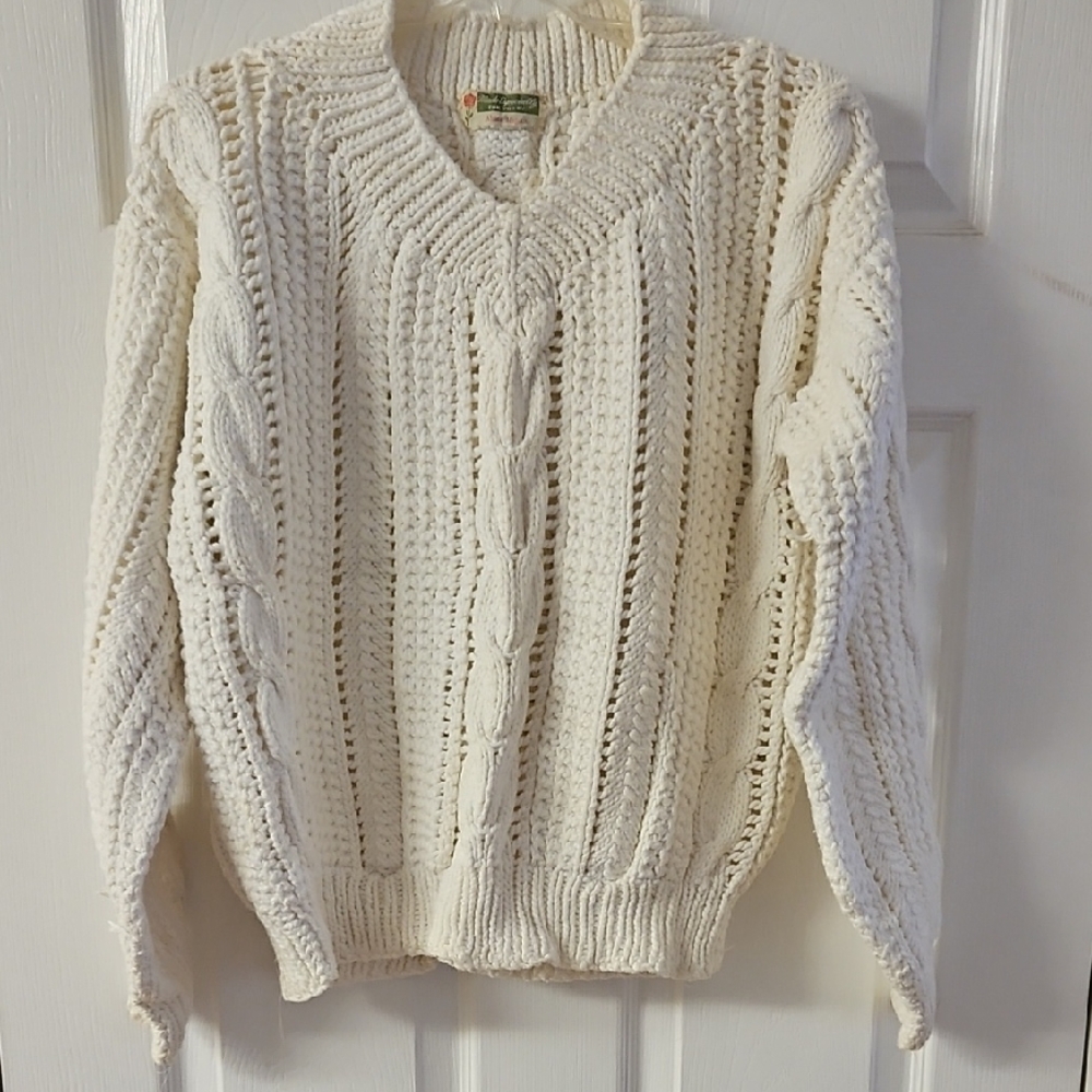 White Cotton Handmade V-Neck Cable Knit Sweater